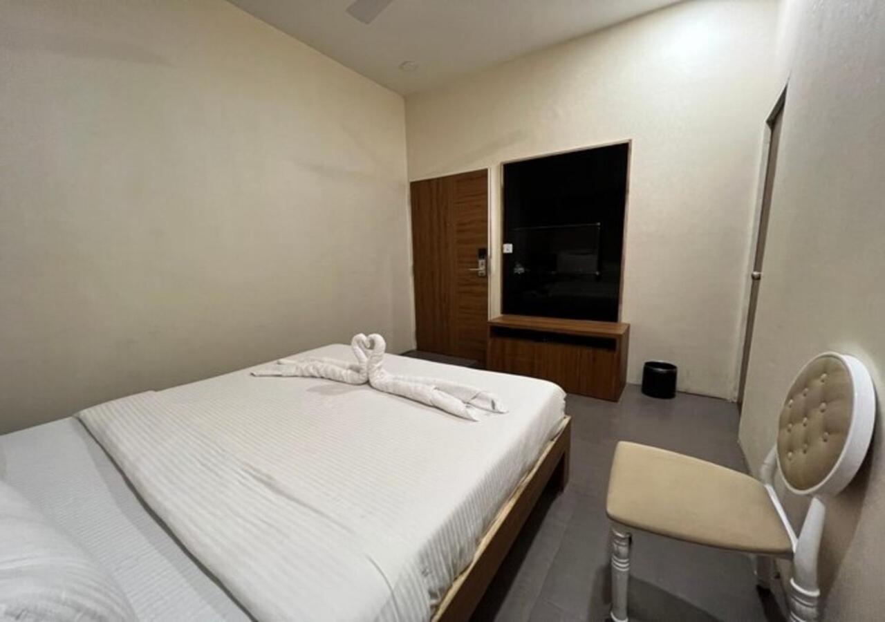 One Earth Santu Eco Resort 巴夫那加尔 外观 照片
