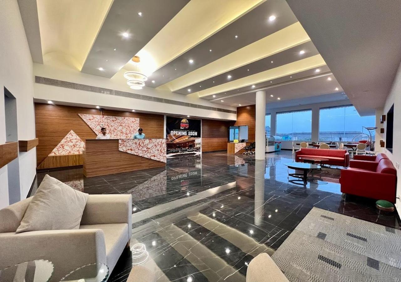 One Earth Santu Eco Resort 巴夫那加尔 外观 照片